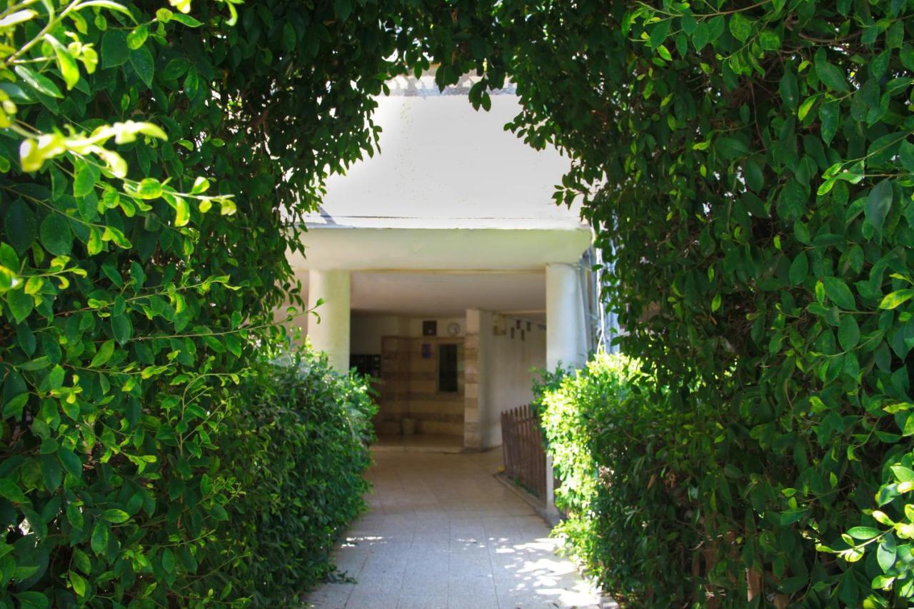 Isramax Tchernikhovski Apartment Bat Yam Exterior photo